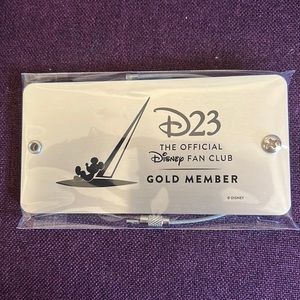 D23 Gold Member Luggage Tag